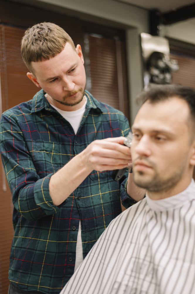 Fresh Looks for Students: Get Discounted Haircuts!
